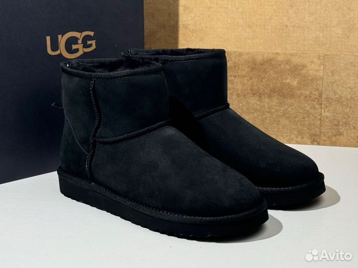 Угги мужские зимние Ugg Classic Mini Zip II Black