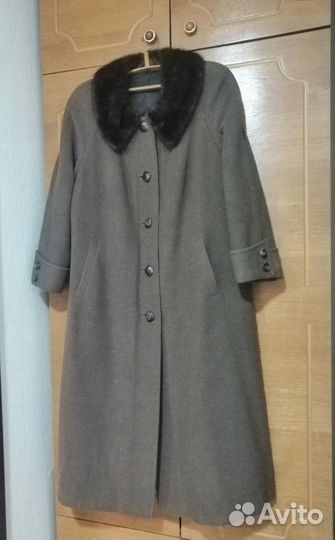 Пальто зимнее, воротник норка