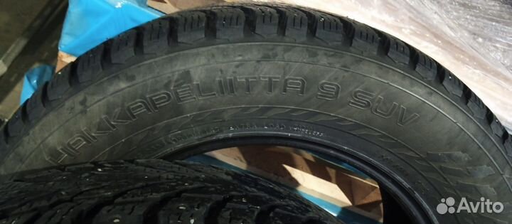 Nokian Tyres Hakkapeliitta 9 SUV 265/65 R18