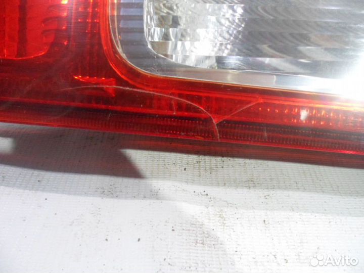 Фонарь левый ford focus2