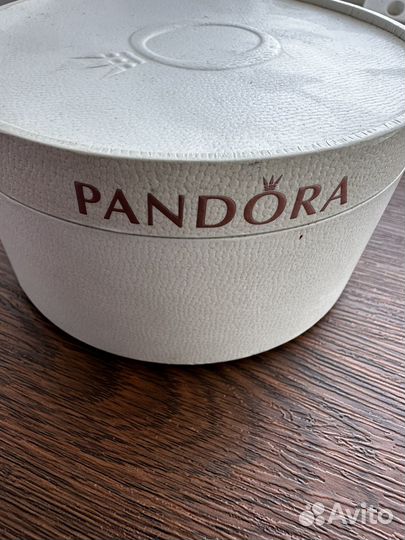 Pandora браслет