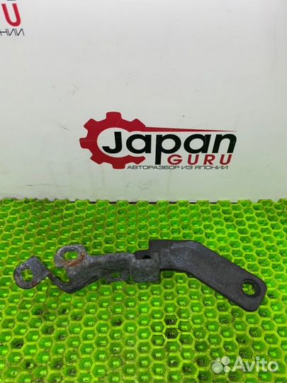 Кронштейн Mazda Cx7 ER L3VDT 2010