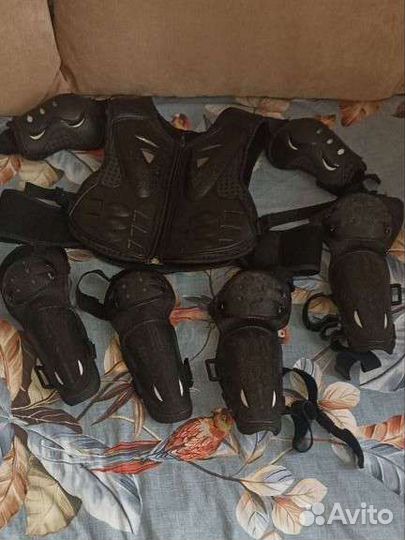 Защитный костюм для бмх спорта