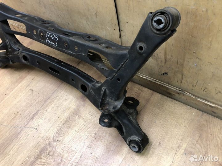 Балка задняя Kia Optima 4