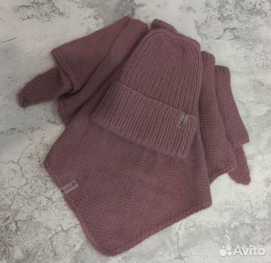 Вязаный комплект из пуха норки