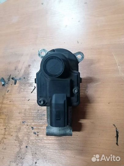 Клапан егр Фольксваген Тауран 2.0