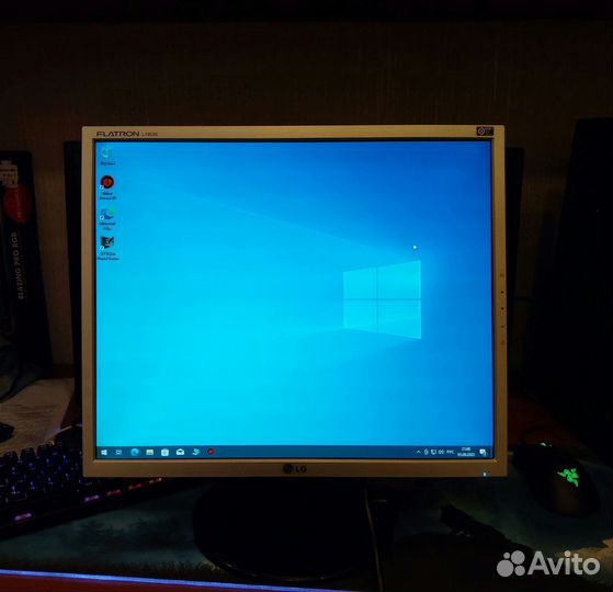 Монитор LG 19 дюймов