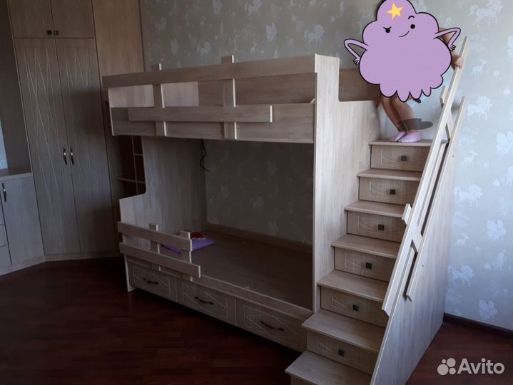 Двухъярусная кровать бу
