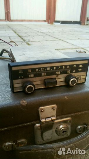 Ретро автомагнитола