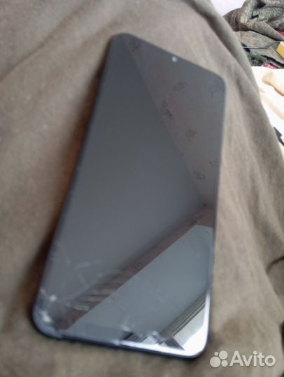 HUAWEI P Smart, 3/32 ГБ