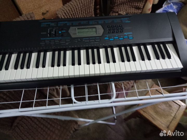 Синтезатор casio