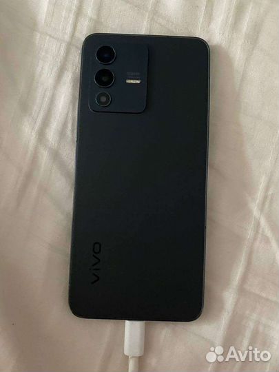 Телефон Vivo s12 256Gb