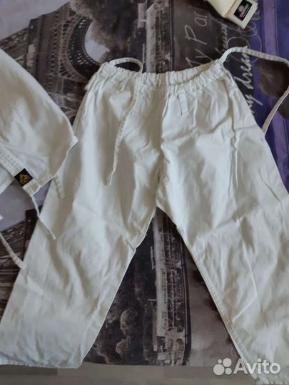 Кимано, перчатки, пояса