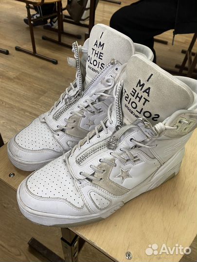 Кроссовки converse