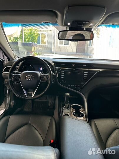 Toyota Camry 2.5 AT, 2019, 75 000 км