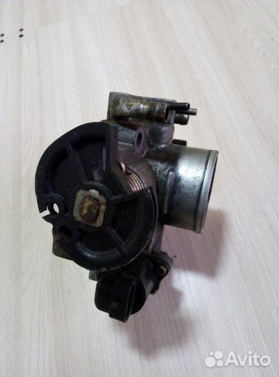 Дроссельная заслонка Daewoo Nexia седан 1 2006