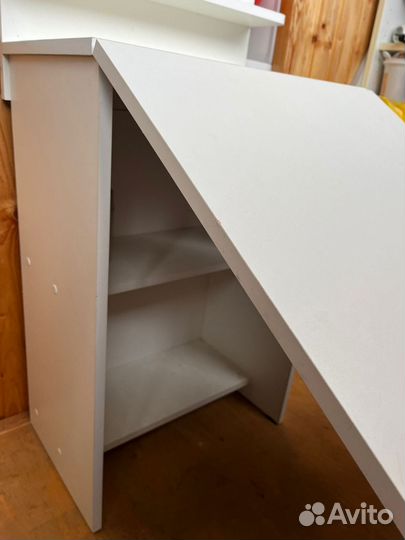 Стол для маникюра