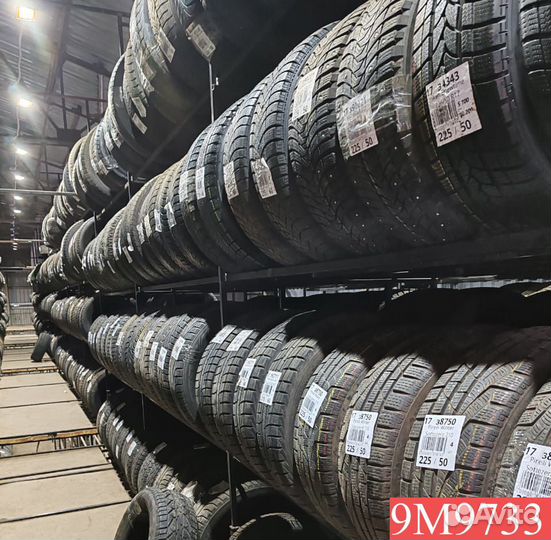 Nokian Tyres Hakkapeliitta R 225/60 R18 102P