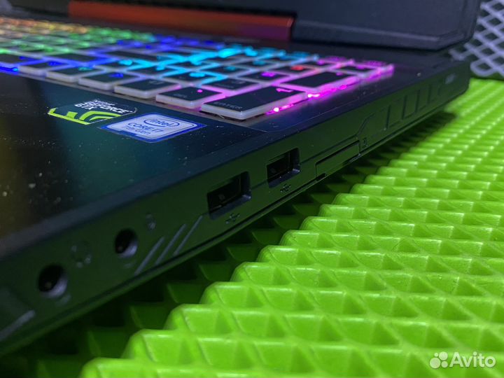 Игровой ноутбук 4K Mechrevo i7/8/128/500/1060 6gb