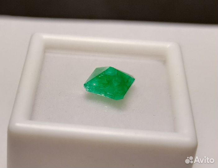 Натуральный изумруд, вес 1,37ct