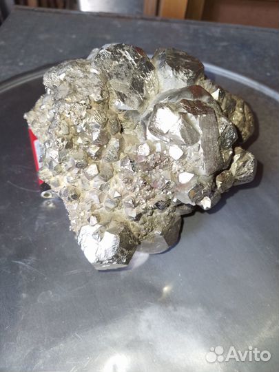 Друза пирита и др. камни и минералы