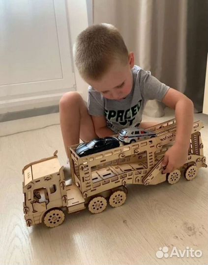 Автовоз сборная модель