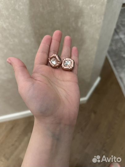 Серьги Swarovski dulcis