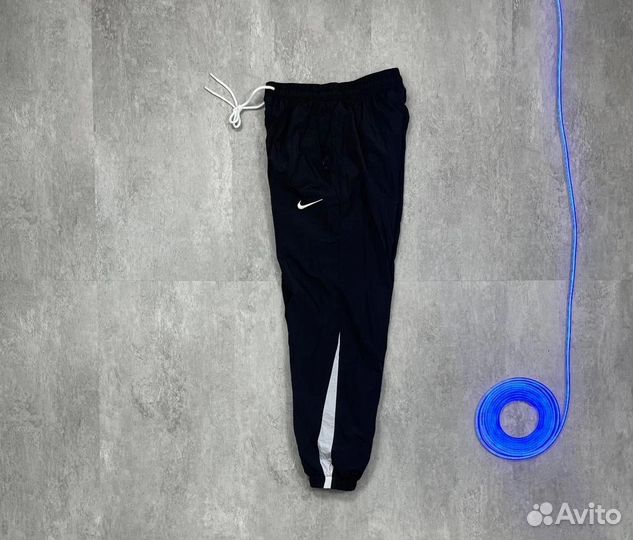 Спортивные штаны nike