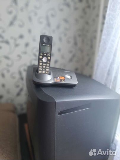 Телефон Panasonic