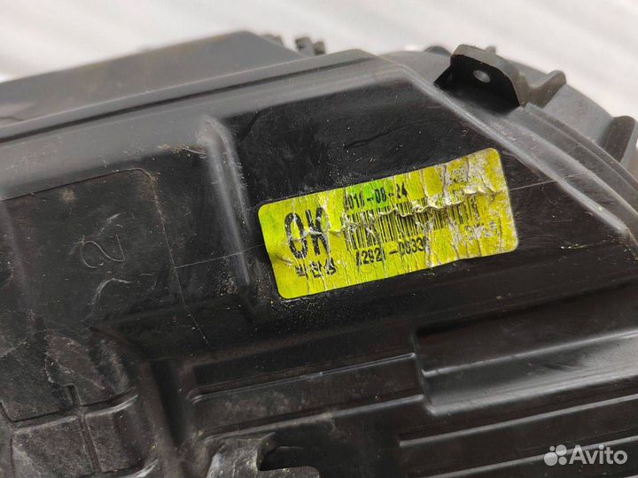 Фара правая Kia Ceed 2 JD 2012 92102A2050