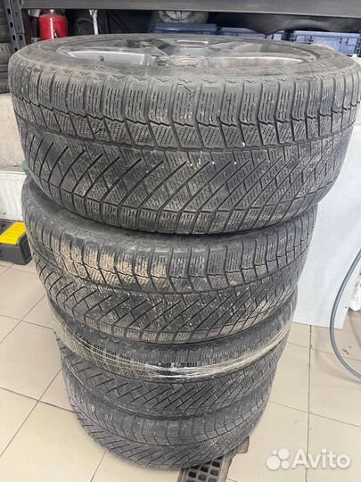 Continental ContiVikingContact 6 7/45 R20