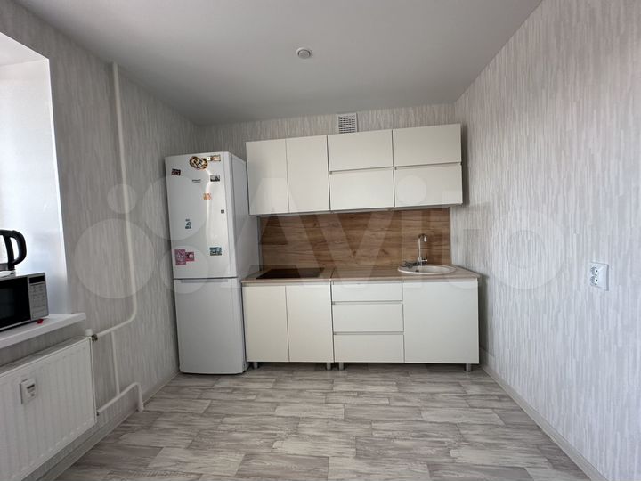 1-к. квартира, 40 м², 4/10 эт.