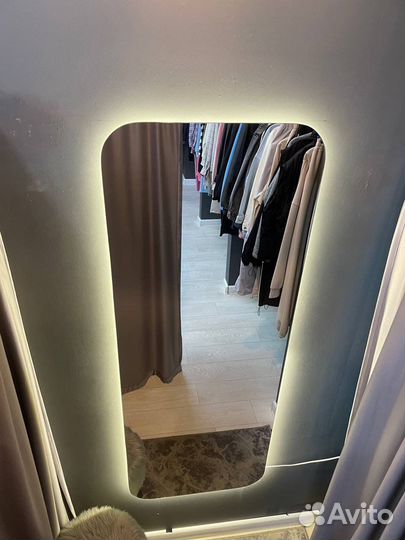 Зеркало с подсветкой