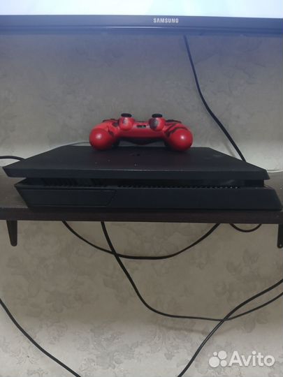 Игровая консоль ps4