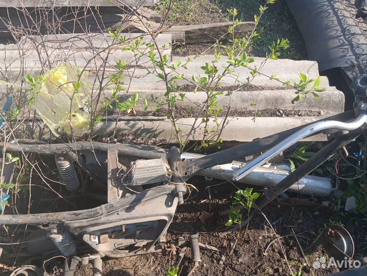 Продам запчасти на мотоцикл иж юпитер5