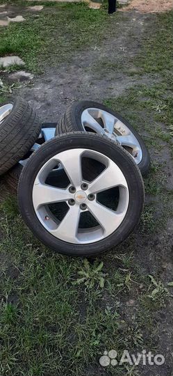 Колёса в заборе Chevrolet Cruze