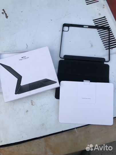 Чехол на iPad