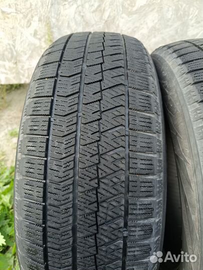 Bridgestone Blizzak VRX2 185/60 R15 84Q