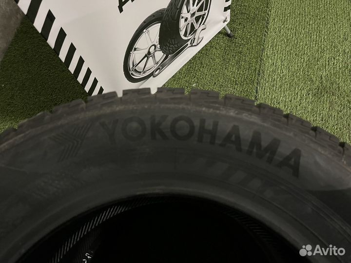 Yokohama Ice Guard IG50+ 215/55 R17 94Q