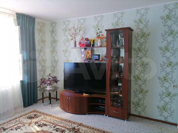 2-к. квартира, 66 м², 1/5 эт.