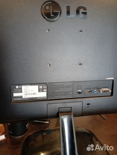 Монитор для компьютера 22 дюйма