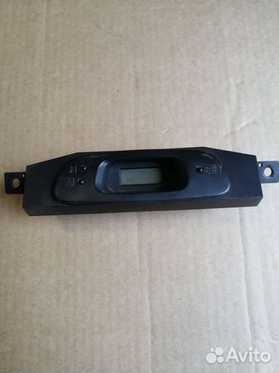 Часы Митсубиши каризма