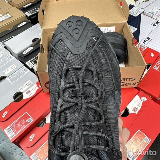 Кроссовки Nike ACG Mountain Fly 2 Low Triple Black