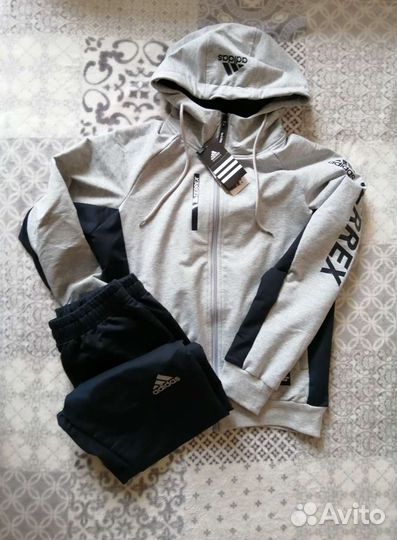 Костюм adidas