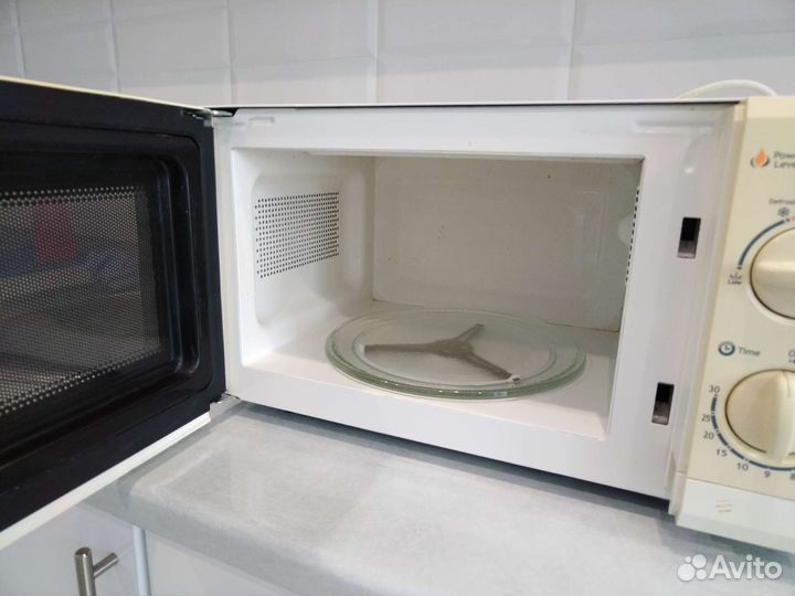 Микроволновая печь