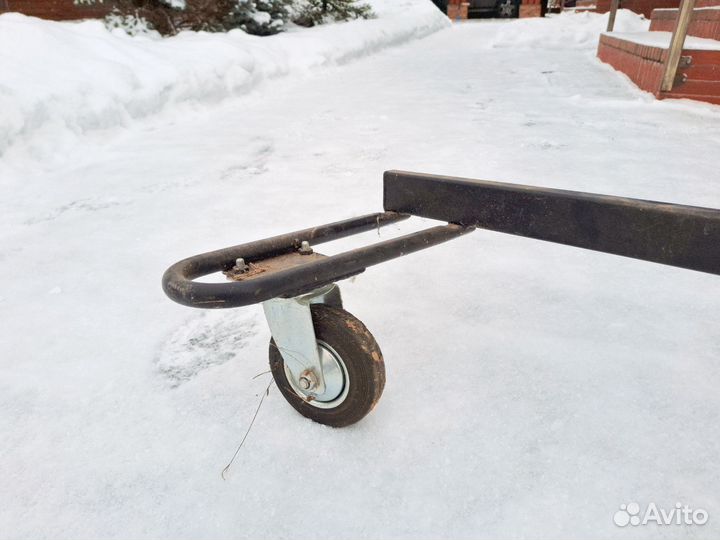 Подкат для снегохода