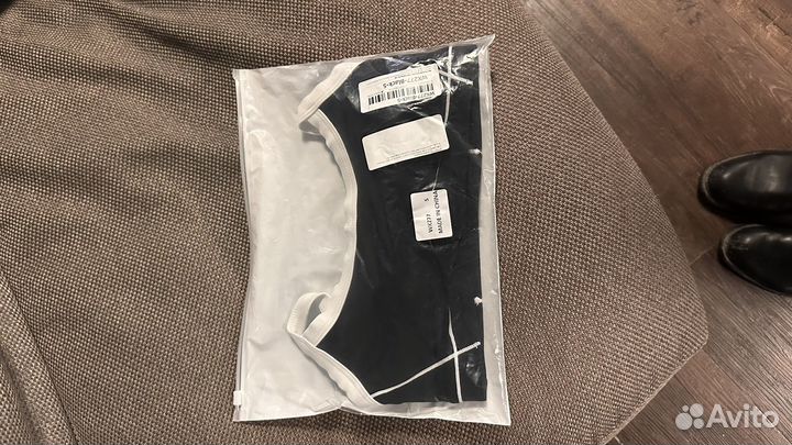 Топ женский спортивный