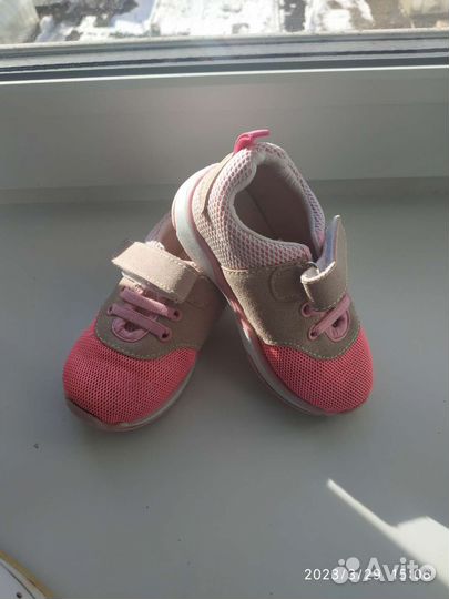 Кроссовки детские для девочек