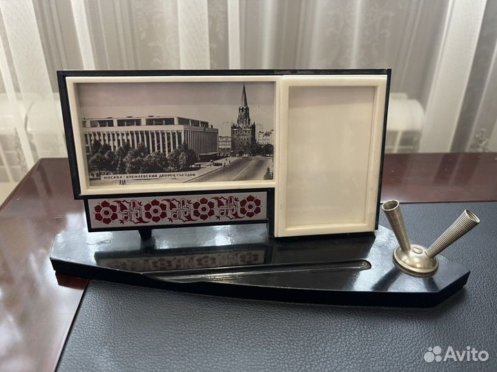 Настольный письменный прибор. Подставка