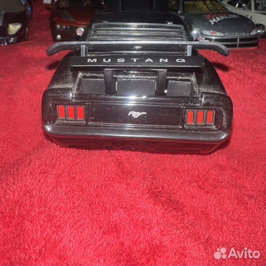 Модель Jada 1:24 Ford Mustang Boss